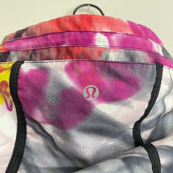 Lululemon Unicorn Tears Downtime Jacket Women's Size 6 RARE - Picture 3 of 8